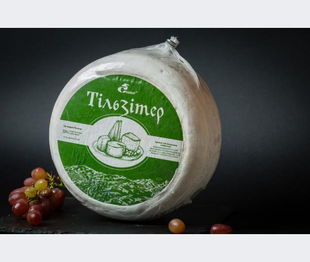 Сир твердий 